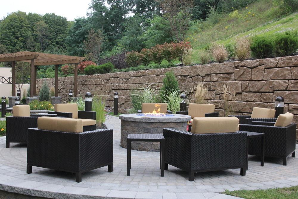 Courtyard By Marriott Oneonta Hotel Exterior photo
